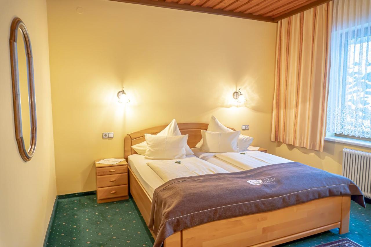 Pension Suedhang Бад-Кляйнкірхгайм Екстер'єр фото