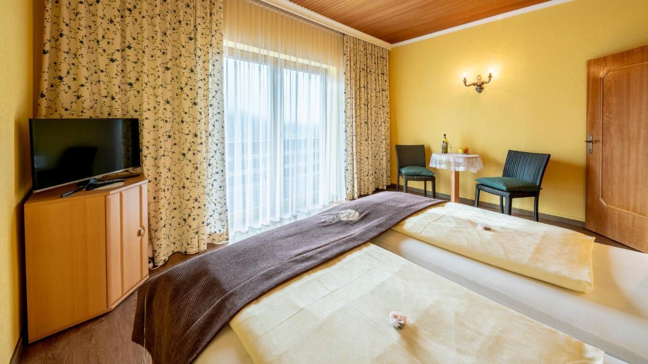 Pension Suedhang Бад-Кляйнкірхгайм Екстер'єр фото